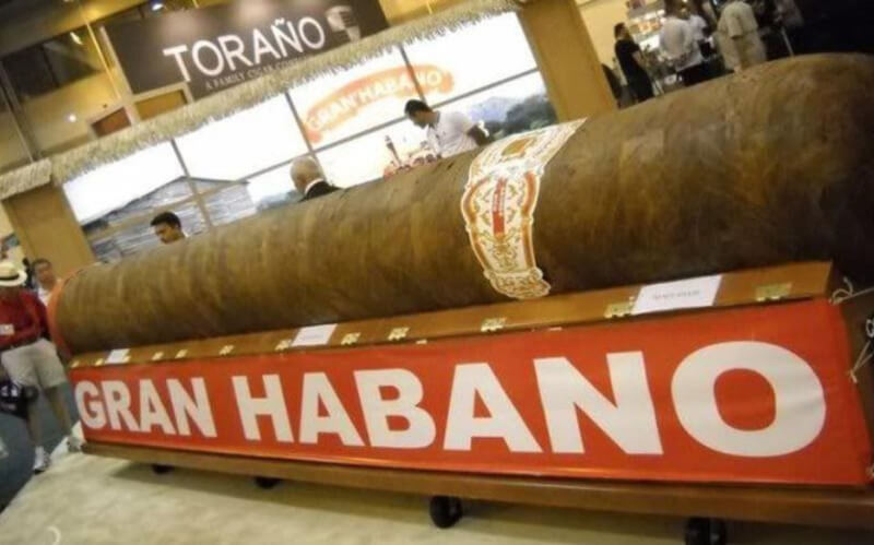 Gran Habano No. 5 “El Gigante” đắt nhất
